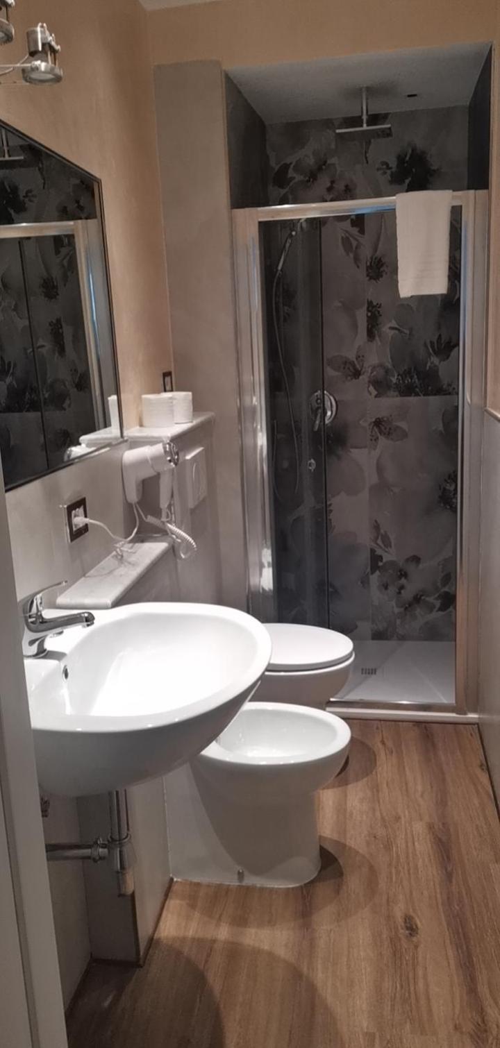 Annetta'S House Hotel Firenze Bagian luar foto